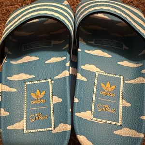 Adidas x The Simpsons Slides Size 5Y
